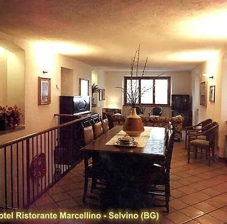Marcellino ホテル セルヴィーノ